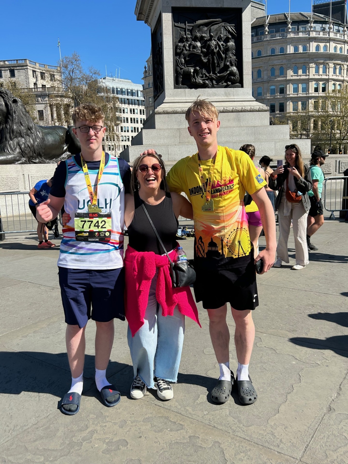 Lynsey and Brooke&rsquo;s marathon effort